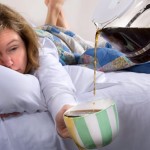 Sabe o jeito mais fácil de curar ressaca? Café e aspirina