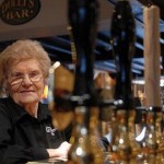 A barman mais velha do mundo