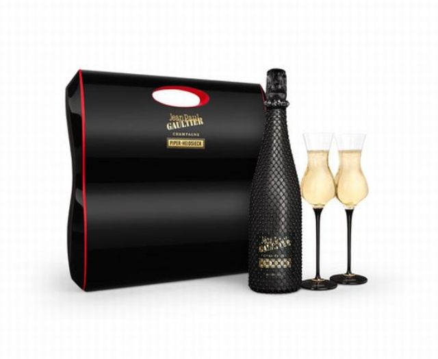 As mais belas garrafas de Champagne 18 As mais bonitas (e incríveis) garrafas de champagne do mundo