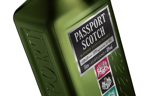 Whisky passaport nova garrafa verde novo rotulo