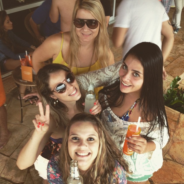 Dani Birita do Bebida Liberada, Ariana Souza, Mayara Ruiz e Lívia Alves