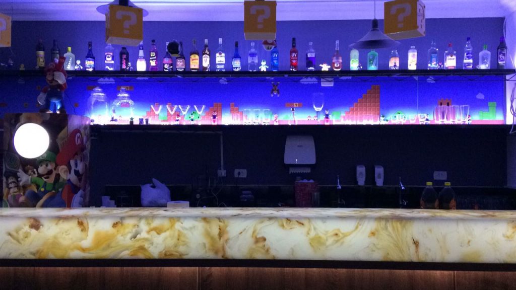 Bar temático do Super Mario Bros inaugura em Curitiba: Veja fotos